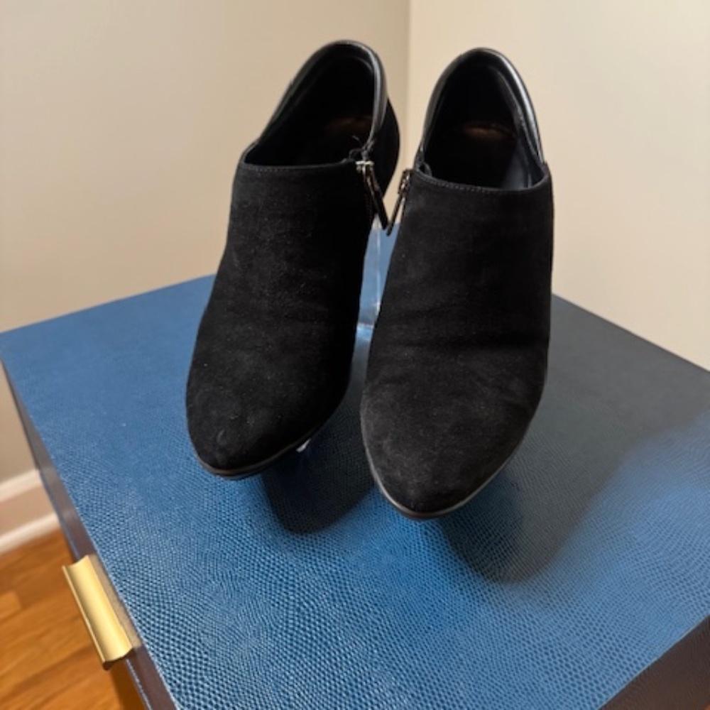Aquatalie booties, Size 7